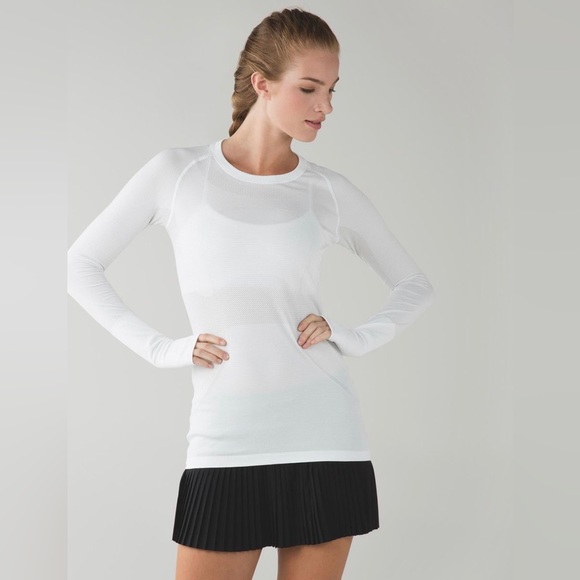 Lululemon Swiftly Tech Long Sleeve Crew
Heathered White, Sz 8 - Picture 4 of 13